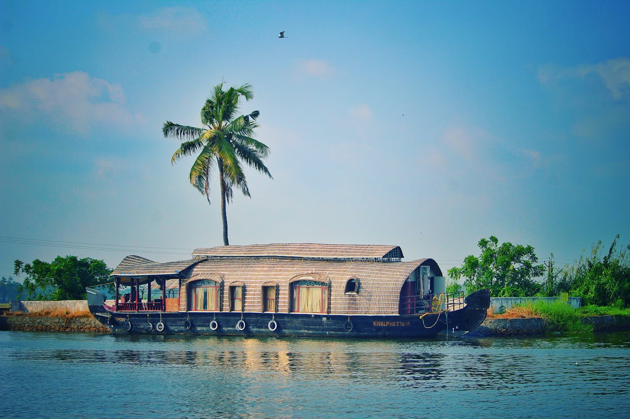 Marina Beach Chennai — tour packages by Madurai Murugan Tours and Travels